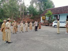 APEL PAGI PAMONG KALURAHAN PUTAT